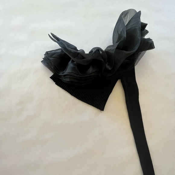 CROPTOP - Picture 11 of 11